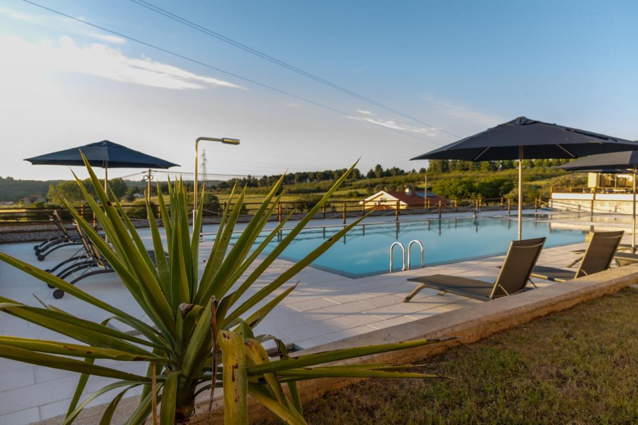 Lobos Village - Alojamento Seia Esterno foto